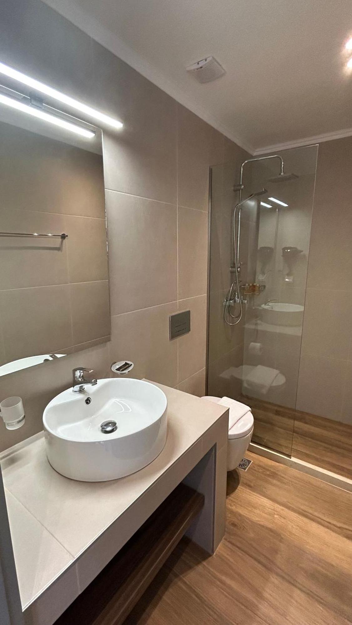Elite Centre Hotel Rhodes City ภายนอก รูปภาพ